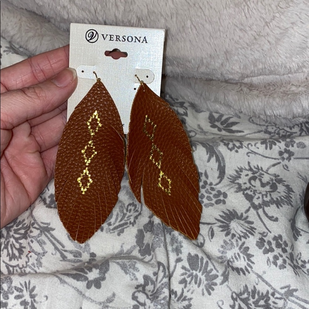 BRAND NEW EARRINGS